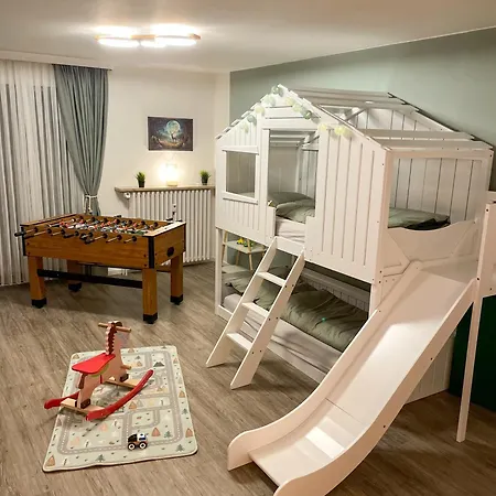 Lalelou Braunlage, Perfekt Für Familien, Zentral Mit Garten 120qm, Inkl Wäschepaket Und Wlan, Boxspringbett, 6 Personen Apartment *