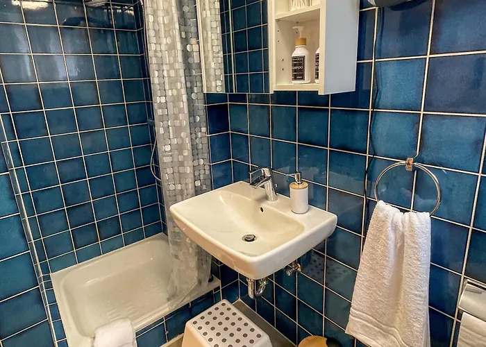 Appartamento Lalelou Braunlage, Perfekt Fuer Familien, Zentral Mit Garten 120qm, Inkl Waeschepaket Und Wlan, Boxspringbett, 6 Personen Braunlage