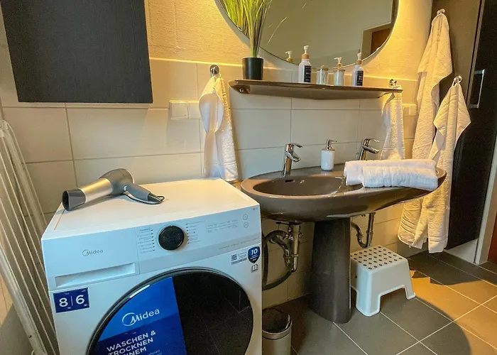Appartamento Lalelou Braunlage, Perfekt Fuer Familien, Zentral Mit Garten 120qm, Inkl Waeschepaket Und Wlan, Boxspringbett, 6 Personen
